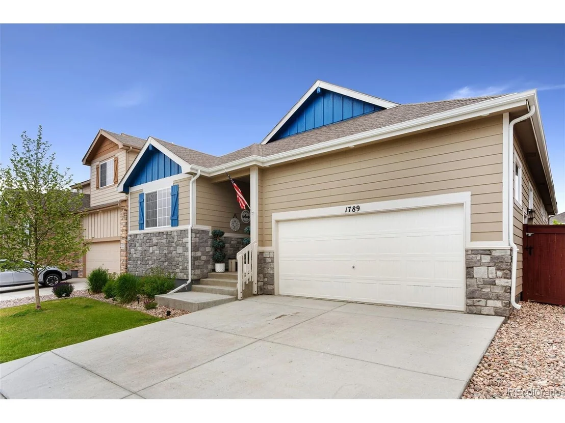 Photo of 1789 Long Shadow Dr