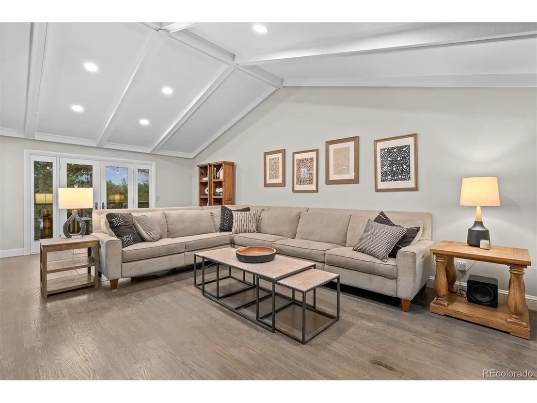 Photo of 29843 Canterbury Cir