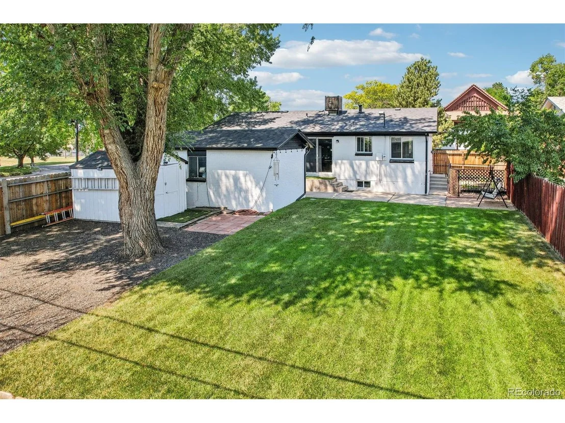 Photo of 6000 Wolff St