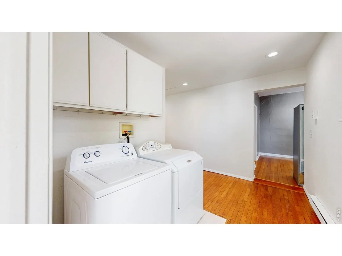 Photo of 521 1st Ave