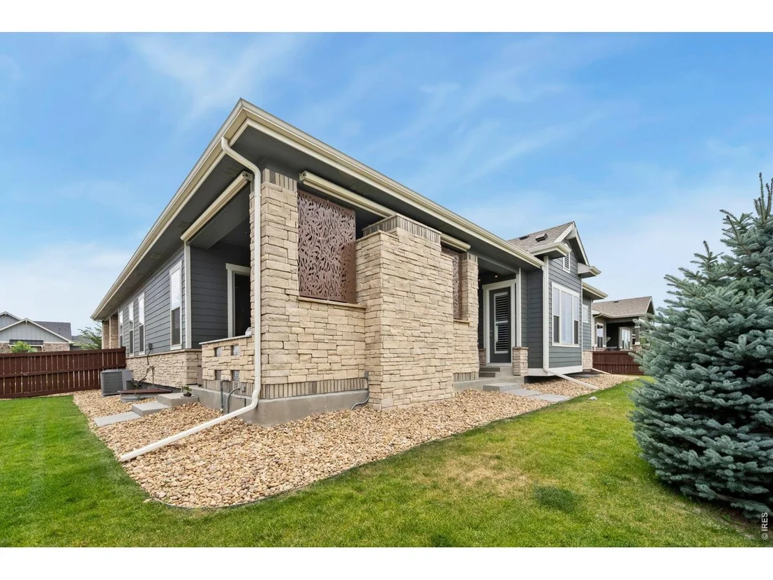 Photo of 6104 Summerfields Pkwy
