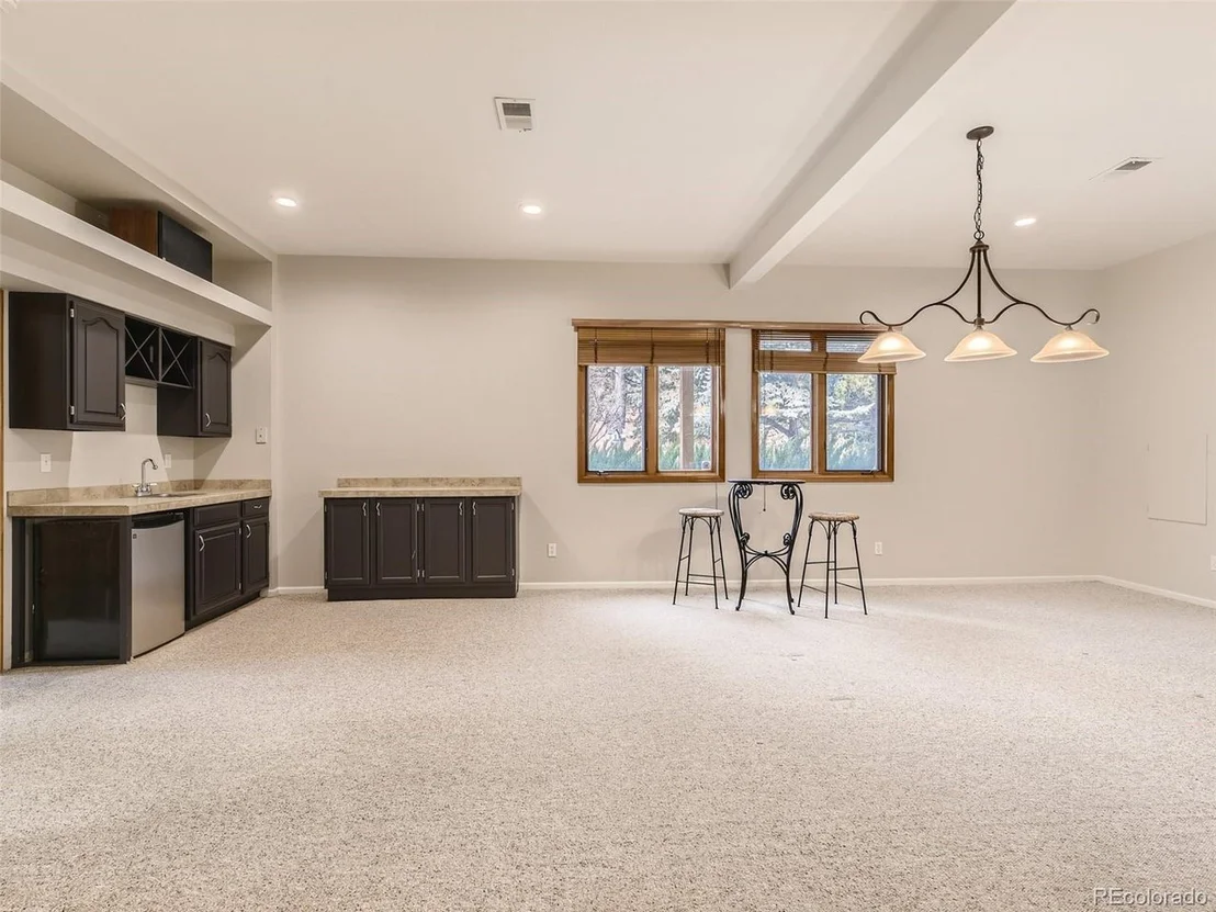 Photo of 8304 Carriage Cir