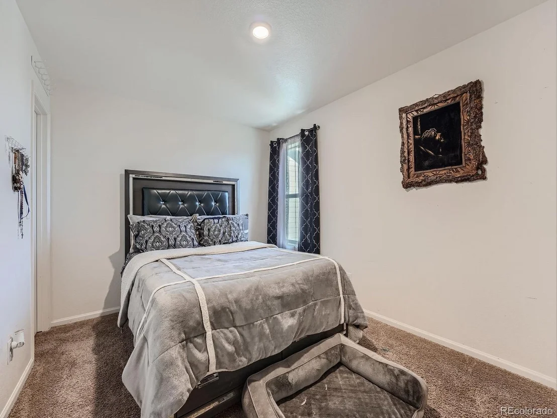Photo of 332 Spruce St