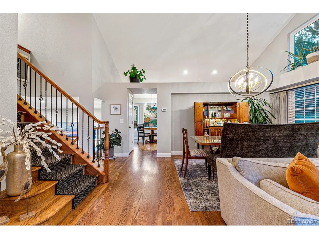 Photo of 7340 Rattlesnake Dr