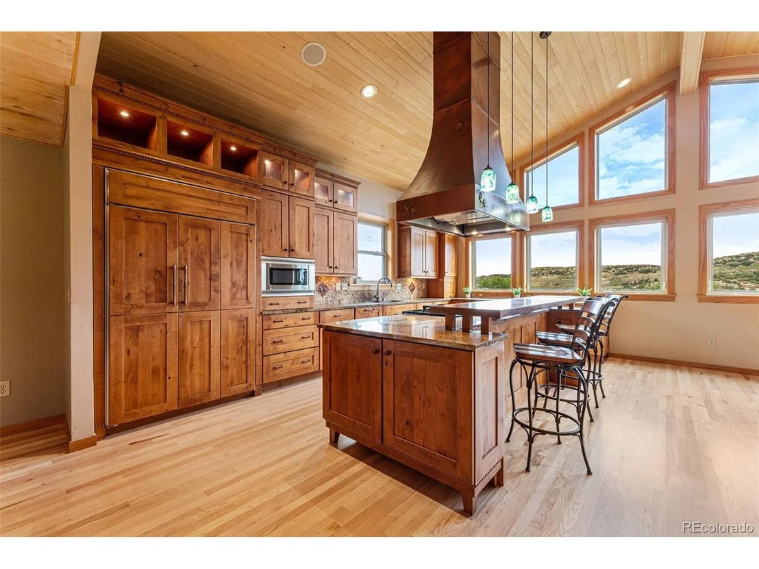 Photo of 15685 Cedarbrook Dr