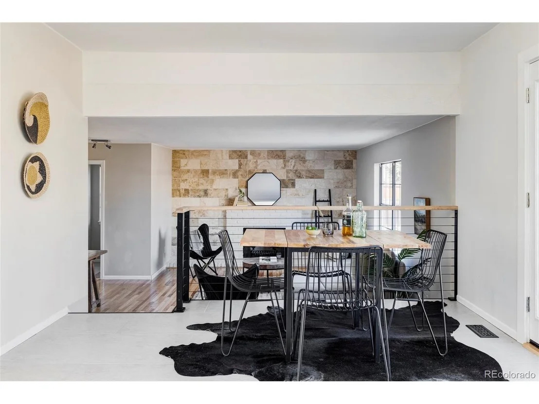 Photo of 8174 Field Cir