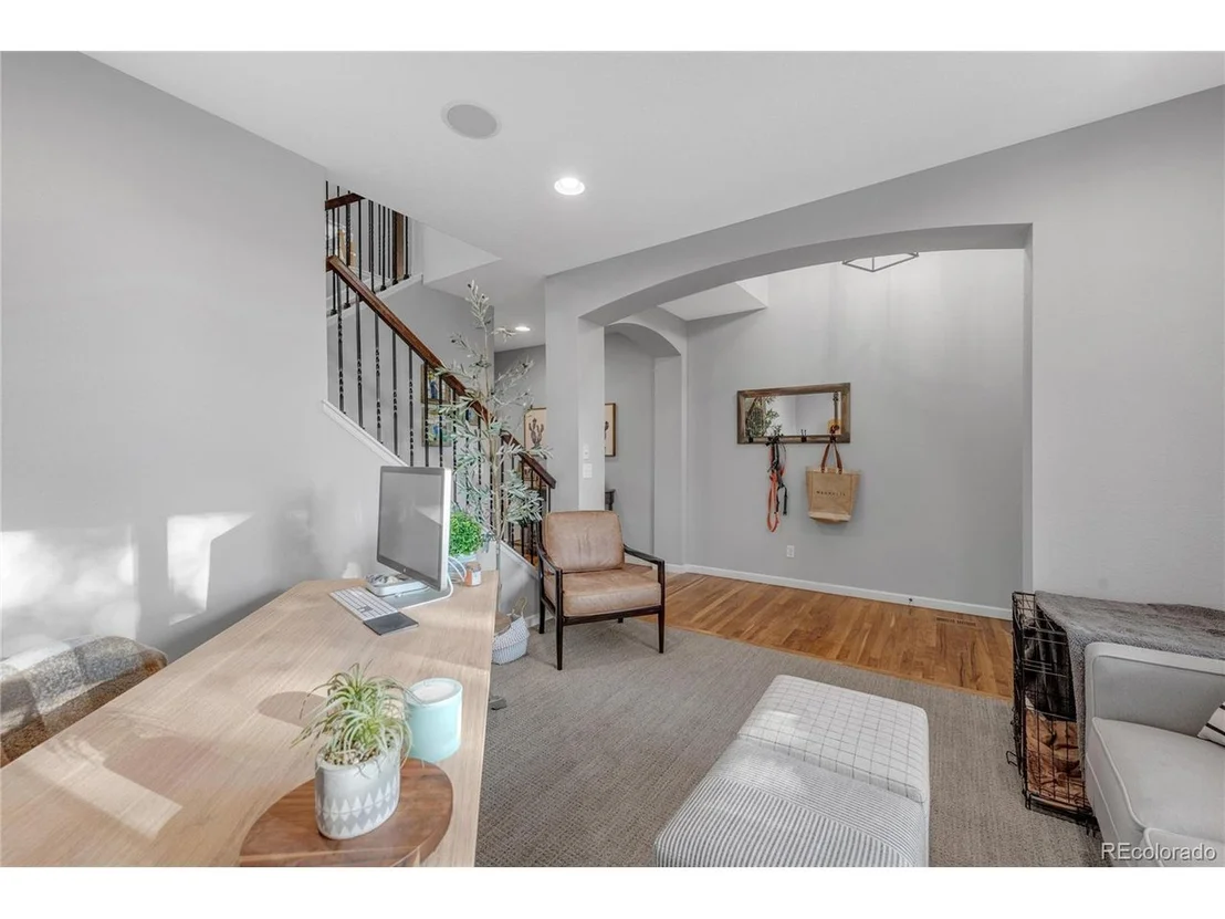 Photo of 147 Maxwell Cir