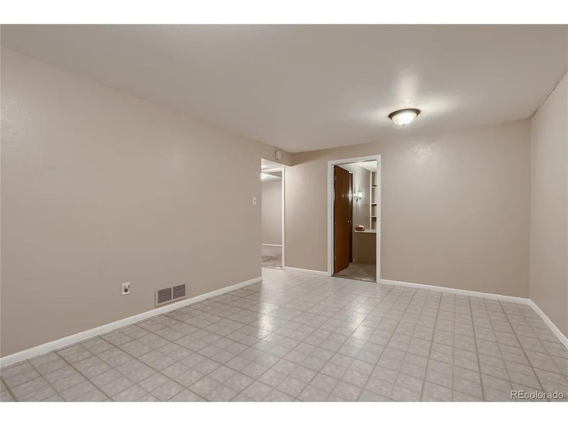 Photo of 3358 Mowry Pl