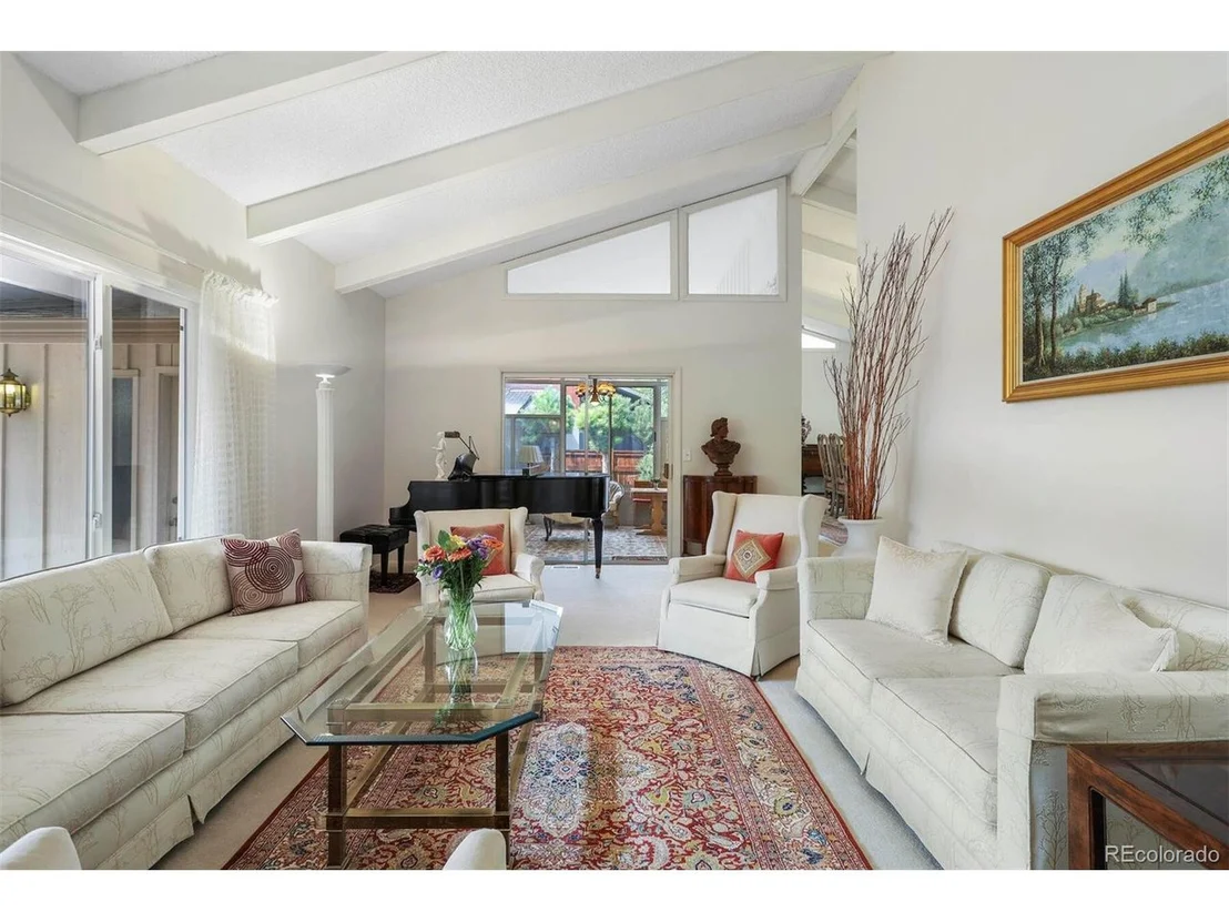 Photo of 300 Fox Dr