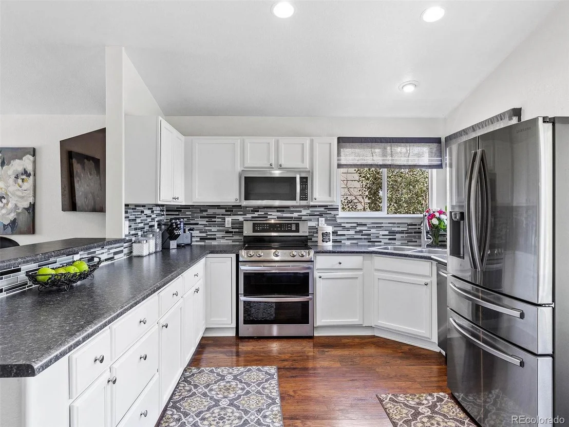 Photo of 1050 Quail Cir
