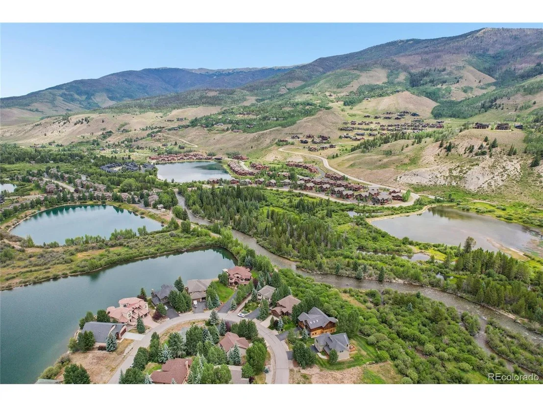 Photo of 1545 Legend Lake Cir