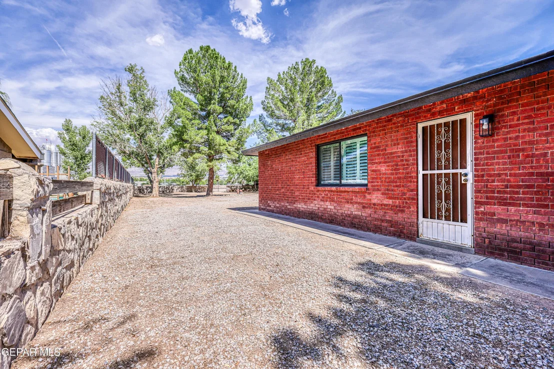 Photo of 6004 Oleaster Drive