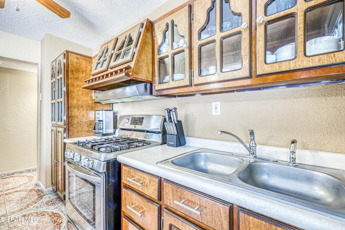 Photo of 11581 Valle Verde Road