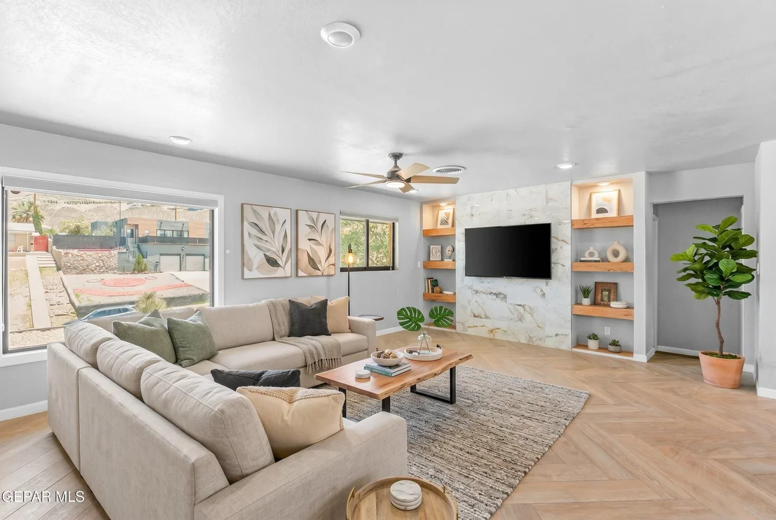 Photo of 814 GALLOWAY Drive