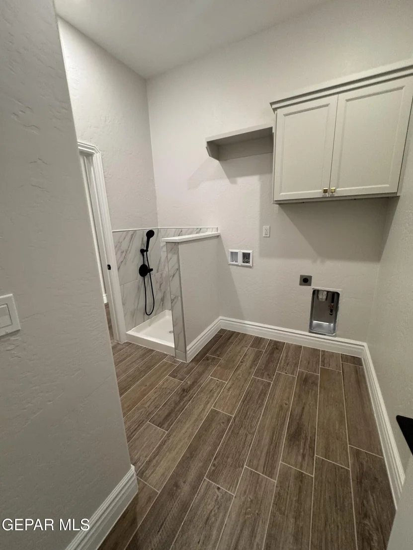 Photo of 15012 Composition Avenue