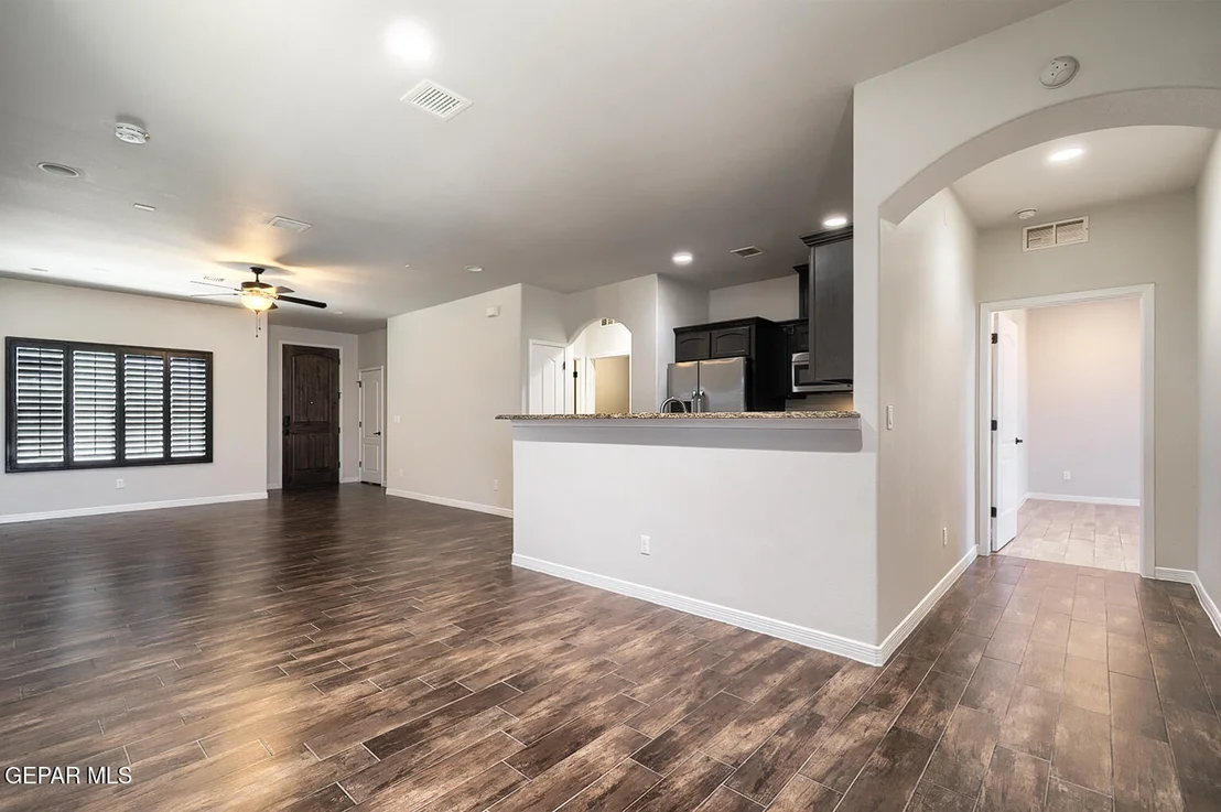 Photo of 2504 EASTERN SKY Street