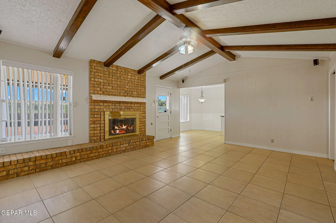 Photo of 124 Serrania Drive
