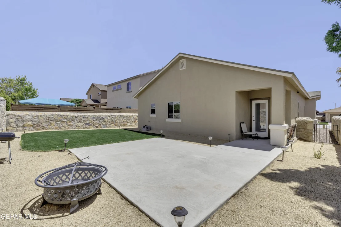 Photo of 14581 SPANISH POINT Drive