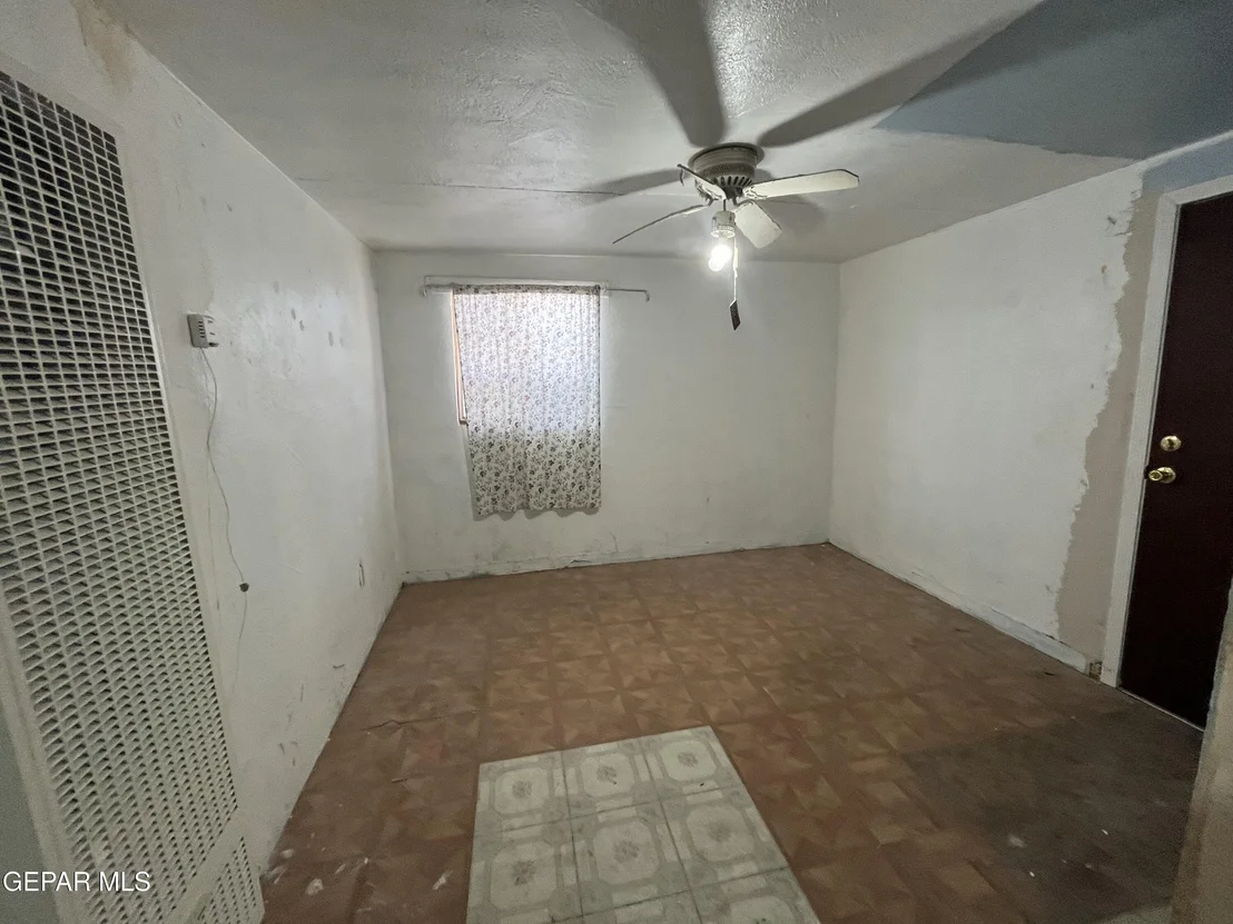 Photo of 230 LOCUST Street