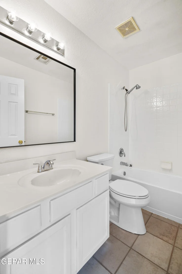 Photo of 7125 Luz De Espejo Drive
