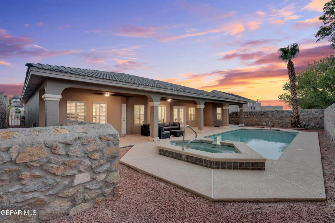 Photo of 6337 FRANKLIN RED Drive