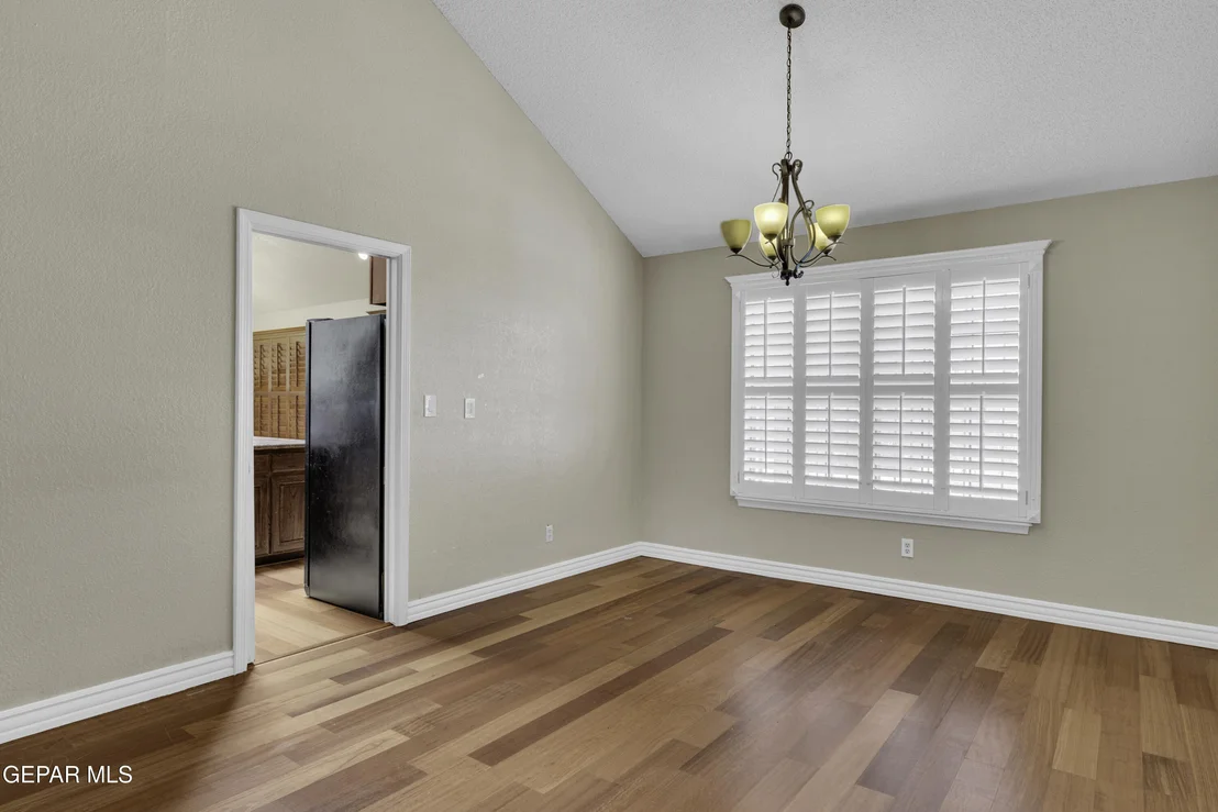 Photo of 2021 GREENLEE Drive