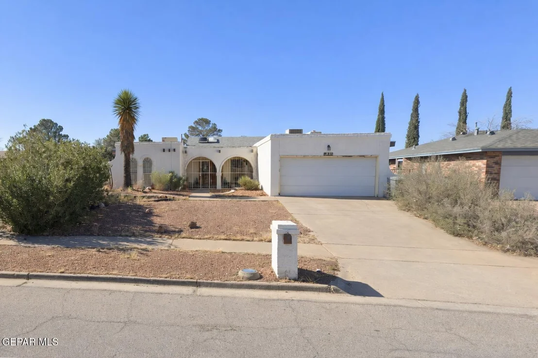 Photo of 520 Tepic Drive