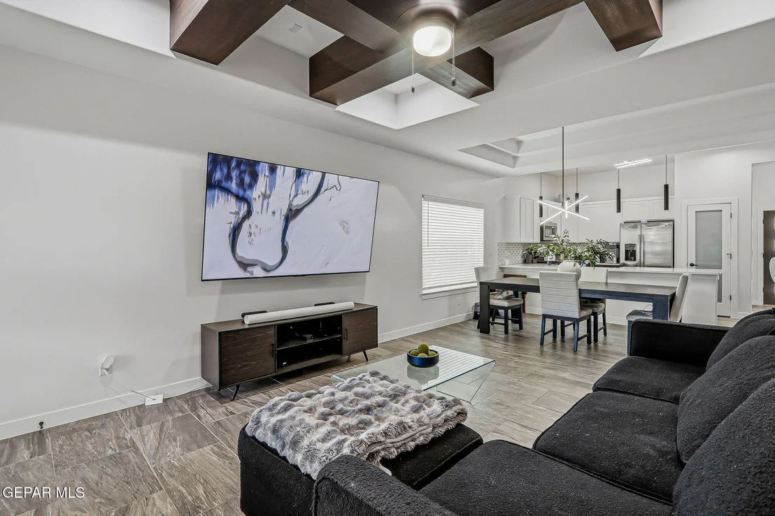 Photo of 7404 NORTE VALLEY Lane
