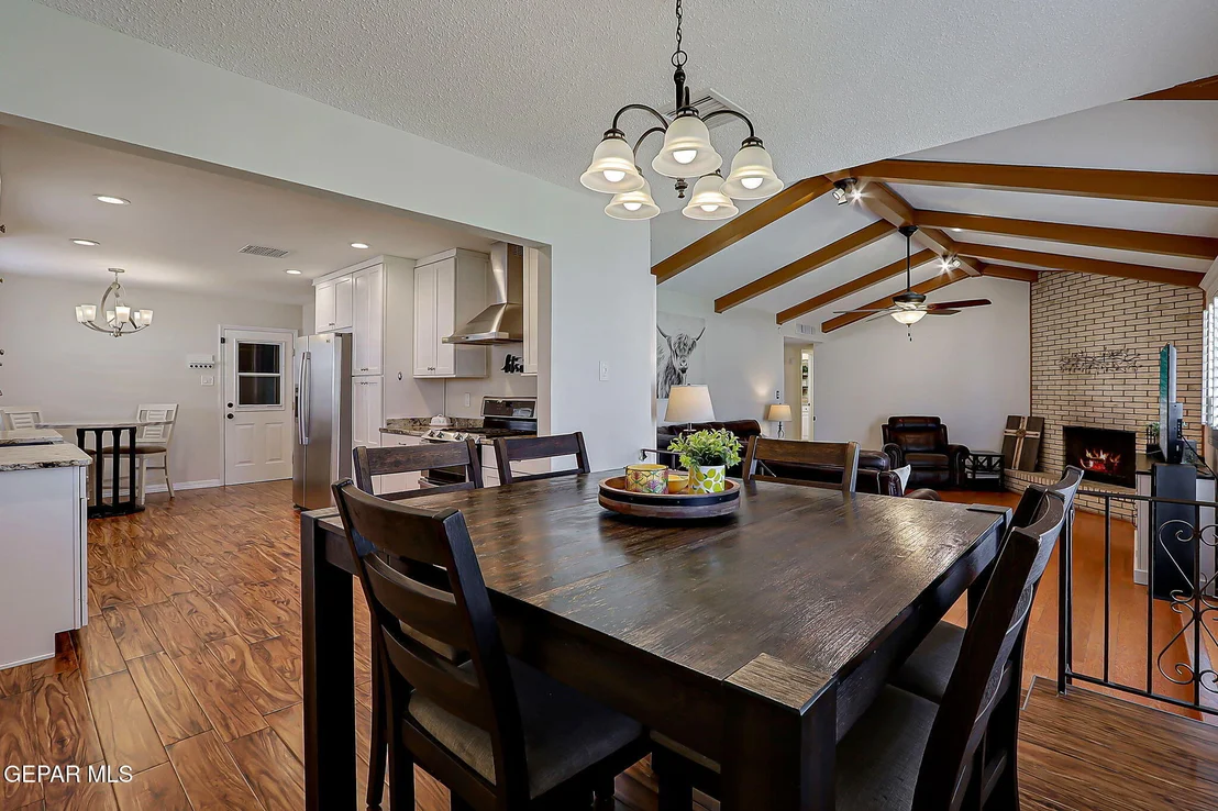 Photo of 9012 SHAVER Drive