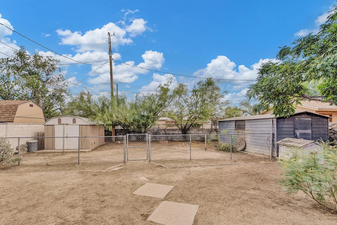 Photo of 5205 FLOWER Drive
