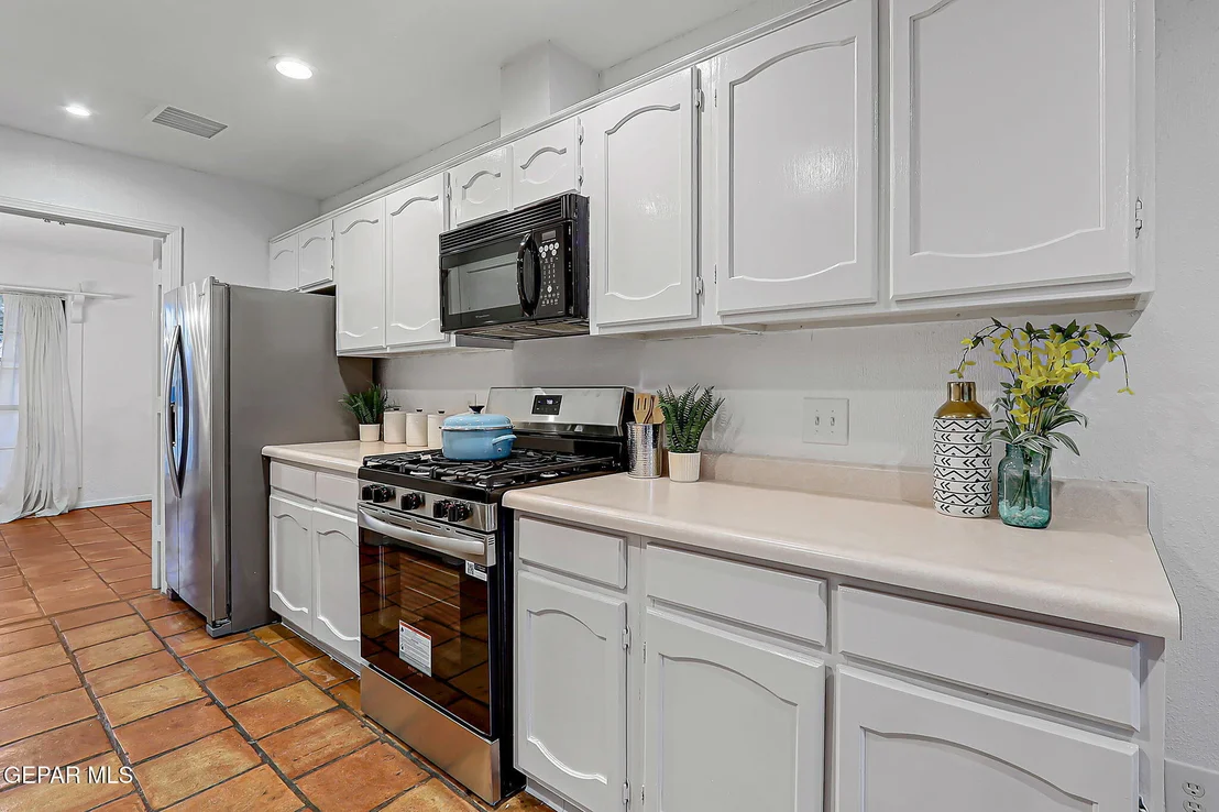 Photo of 11604 Cedar crest Drive