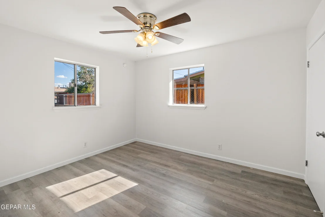 Photo of 412 INDIAN Place