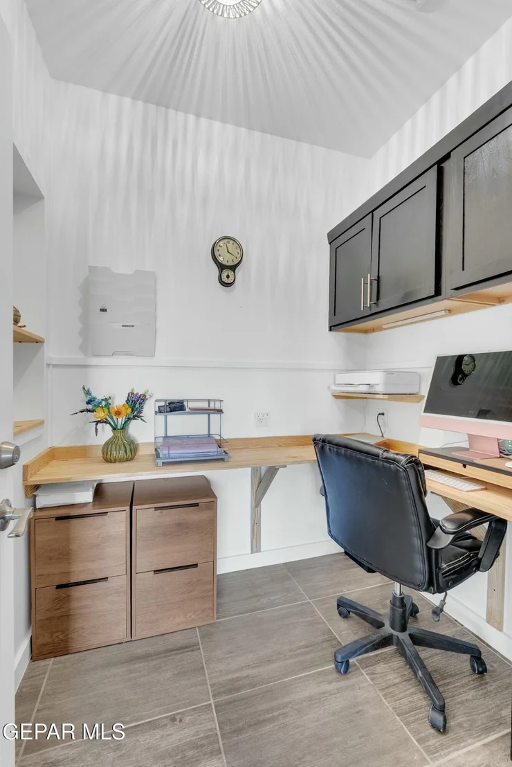Photo of 3600 Essence Street