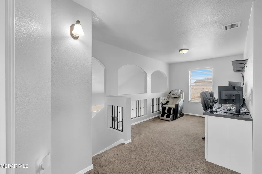 Photo of 5816 REDSTONE RIM Drive