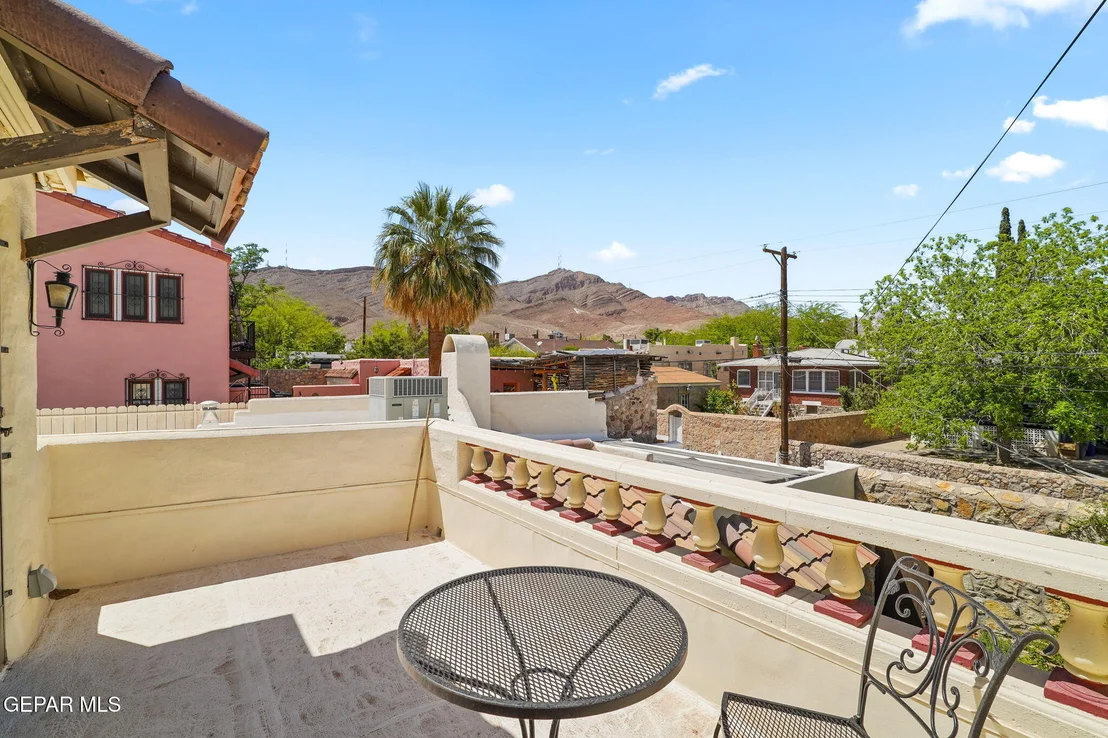 Photo of 3009 SILVER Avenue