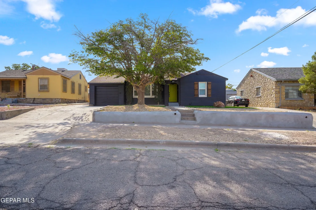Photo of 614 loretto Road