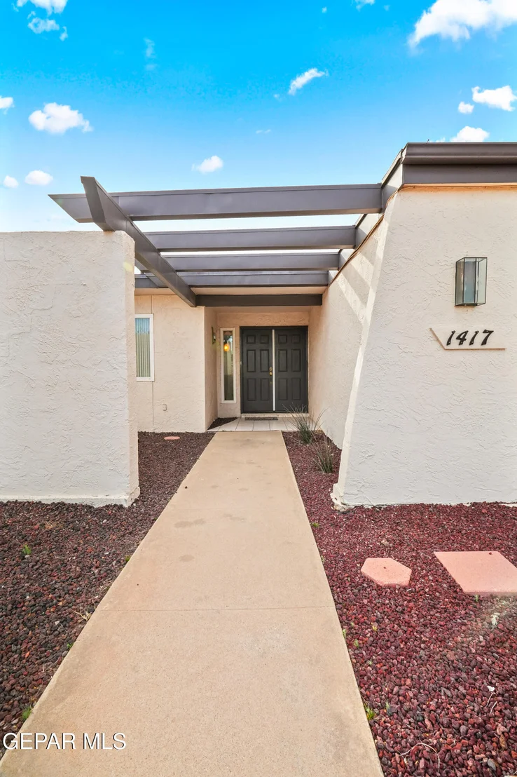 Photo of 1417 MONTE NEGRO Drive