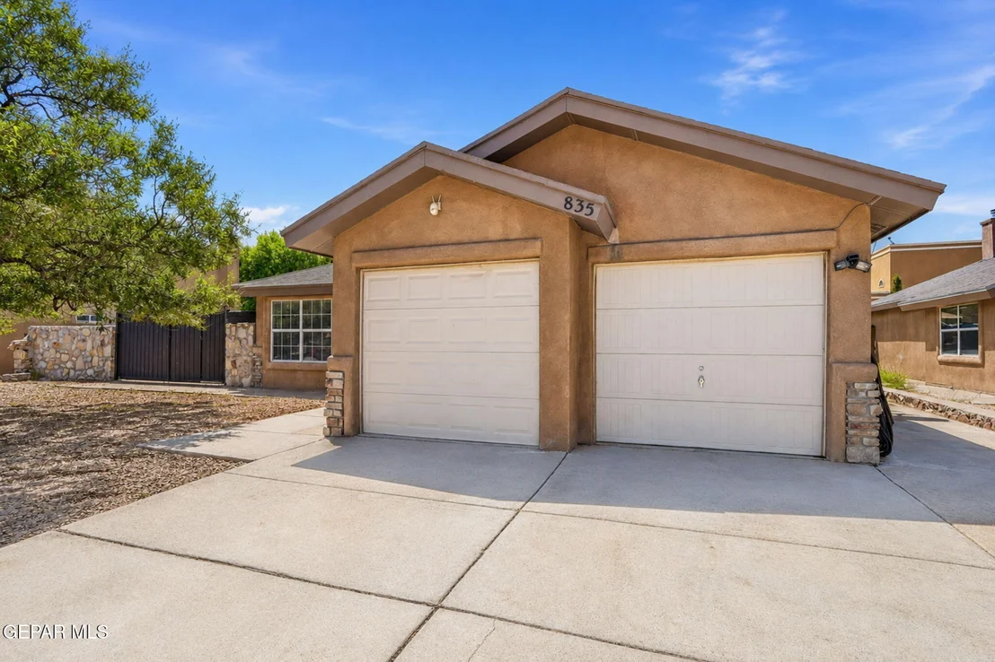 Photo of 835 SUN CITY PARK Court