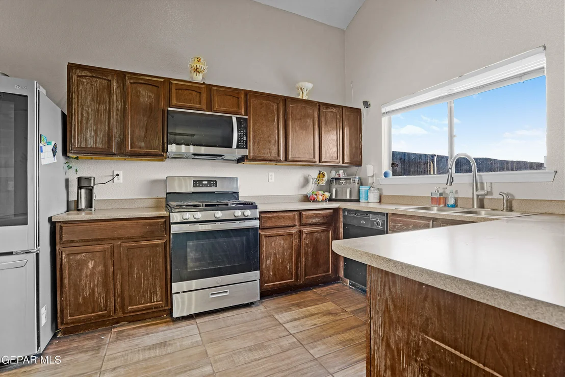 Photo of 7213 Sachet Cliff Drive