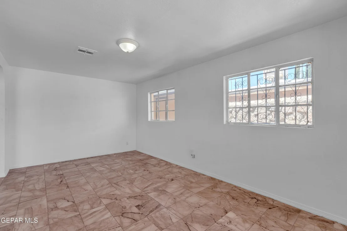 Photo of 5324 CAPISTRANO Drive