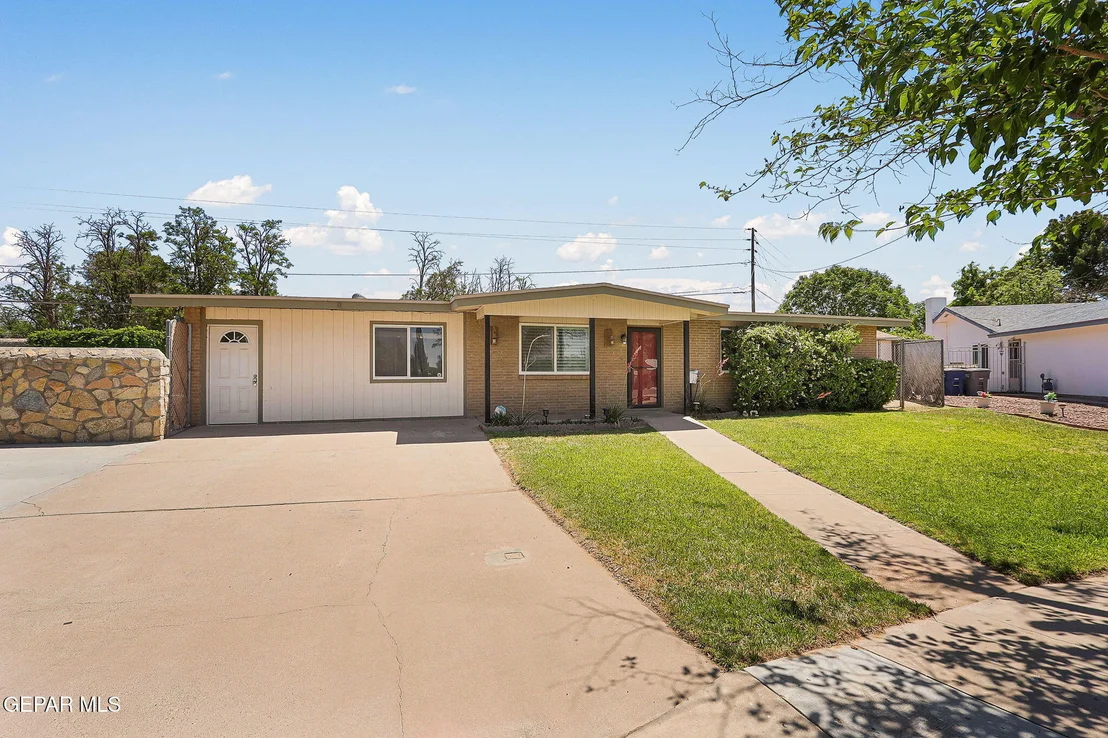 Photo of 4540 Swan Drive Drive