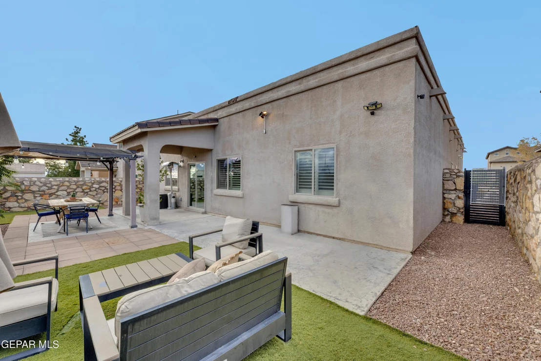Photo of 7532 WOLF CREEK Drive