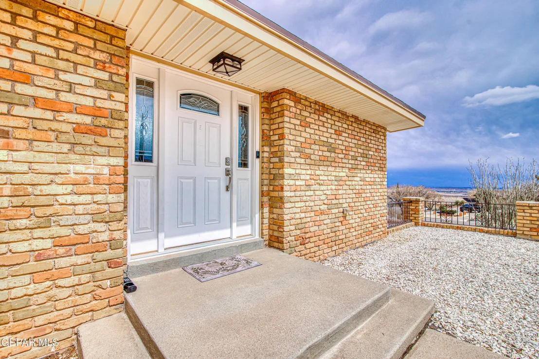 Photo of 2915 STONE EDGE Road