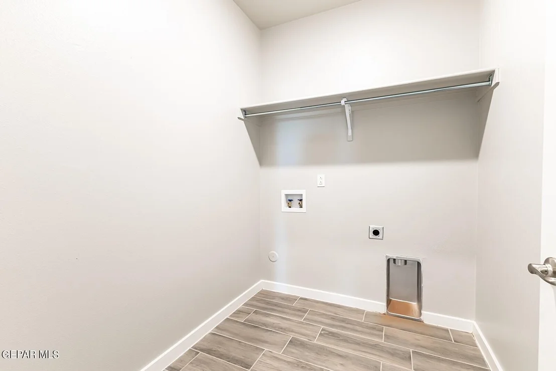 Photo of 15232 Concentrate Avenue