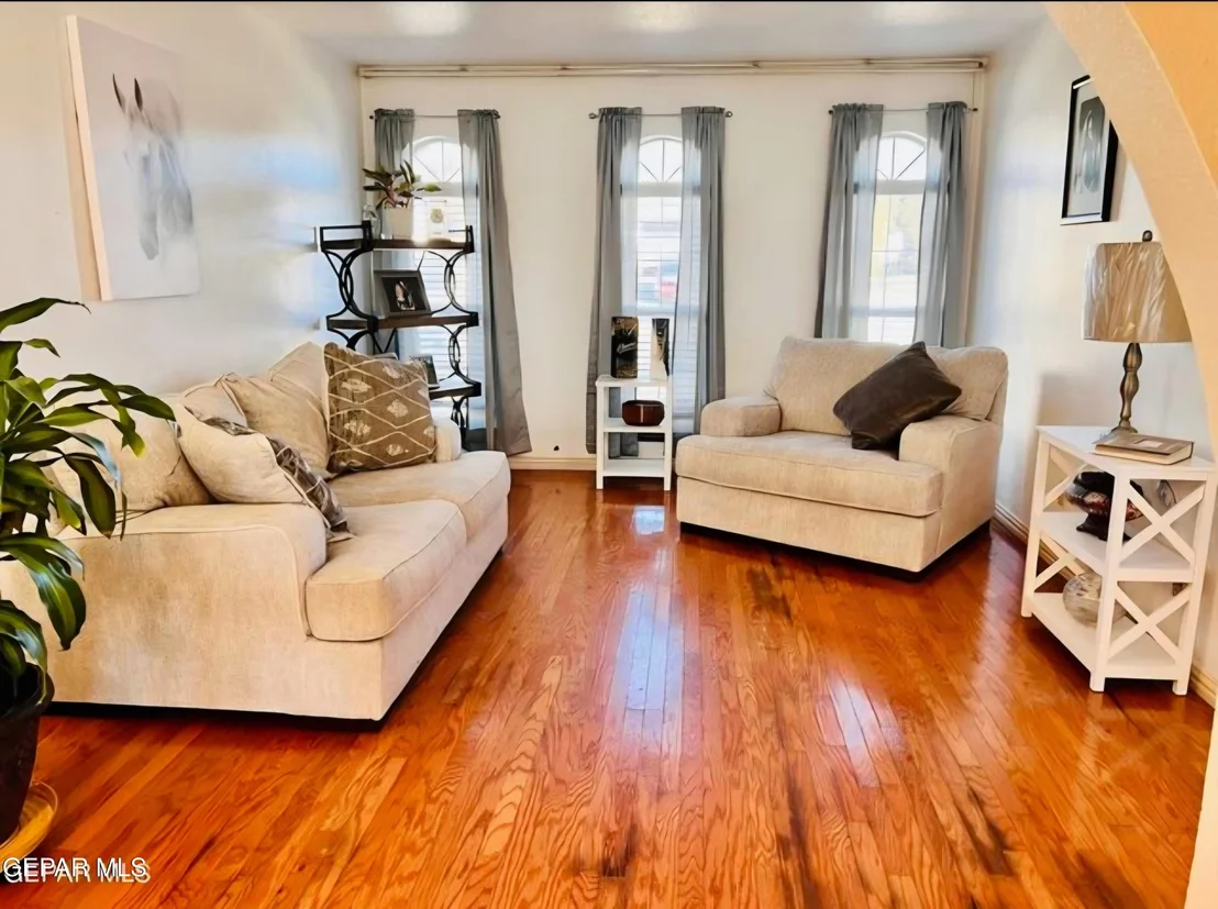 Photo of 6740 MORNINGSIDE Circle