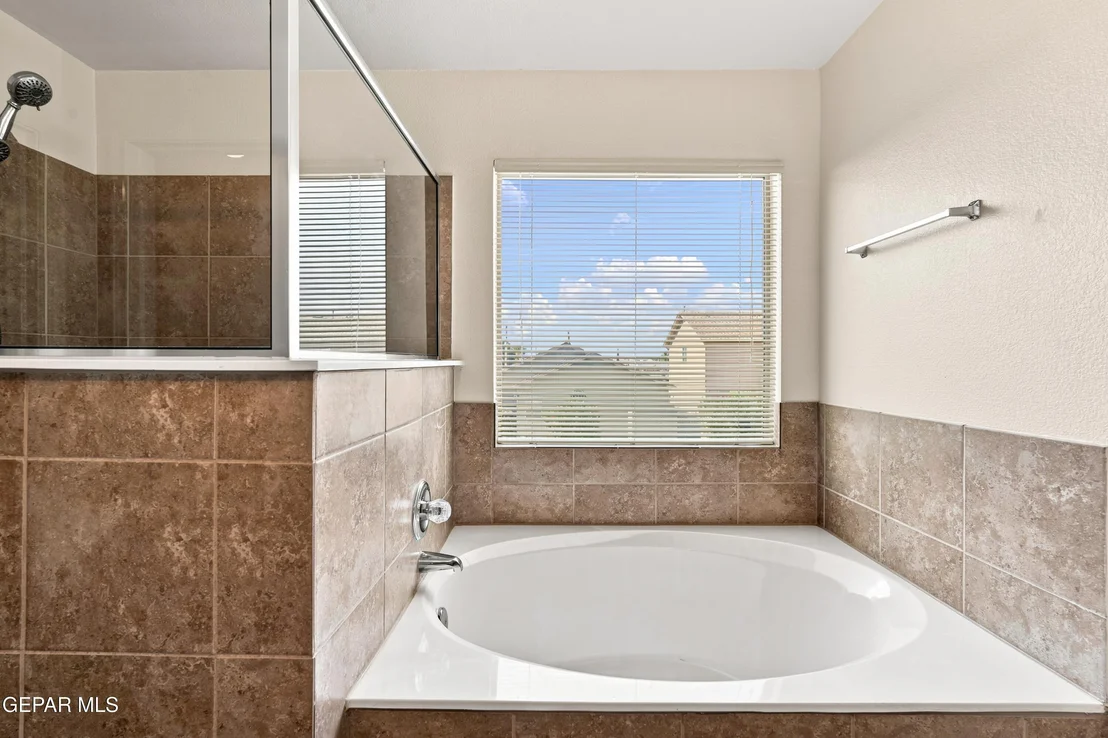 Photo of 14532 SPANISH POINT Drive