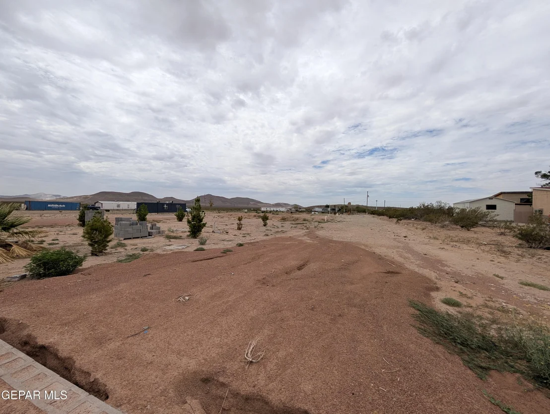 Photo of 15574 Sundrop Drive