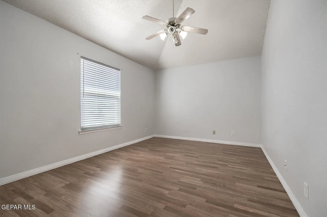 Photo of 3321 CHICKASAW Drive