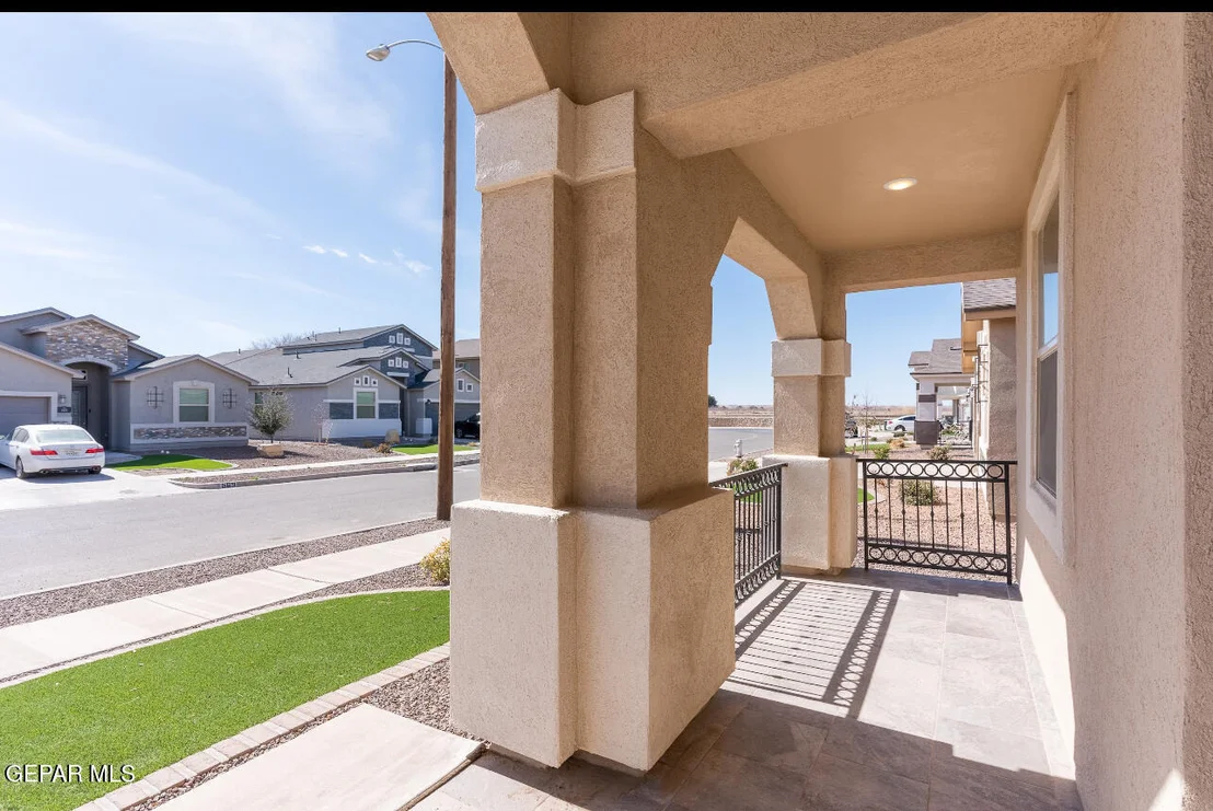 Photo of 572 Issa Circle