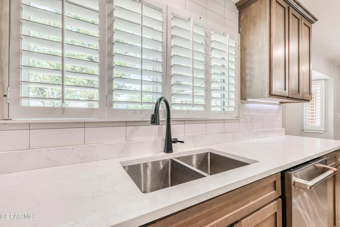 Photo of 6004 Oleaster Drive